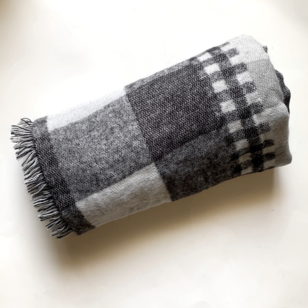 Steve Madden plaid blanket scarf